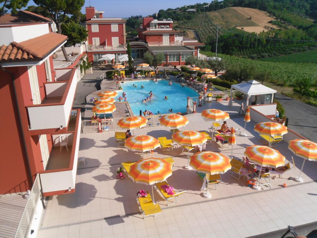 Il Parco Sul Mare Resort & Spa Tortoreto Exterior photo