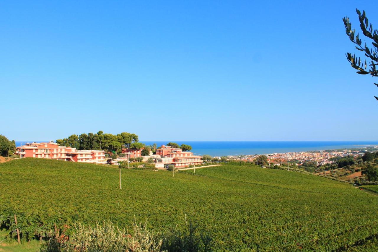Il Parco Sul Mare Resort & Spa Tortoreto Exterior photo